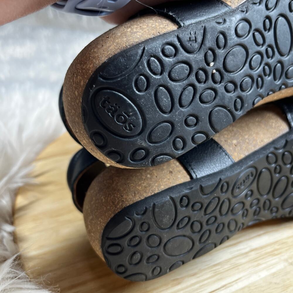 Taos Trulie Sandal Womens 9-9.5 (Eur 40) Strappy Black Woven Leather Cork Wedge - Picture 12 of 16